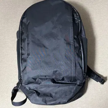 새상품급 rofmia Shift Daypack V2