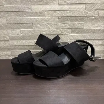 [ RANDA ] 블랙 플랫폼 샌들