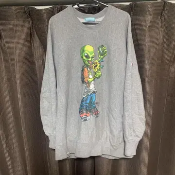 icecream alien sweat