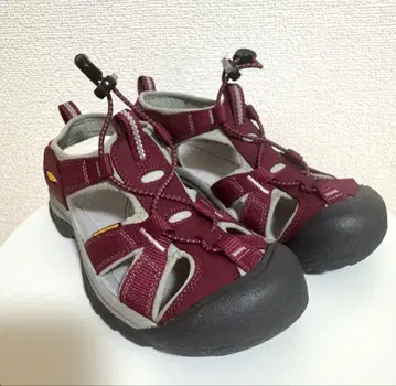 KEEN 킨 샌들 레드 핑크 24.5cm 레저 아웃도어