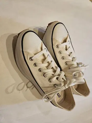 CONVERSE 통굽 스니커즈