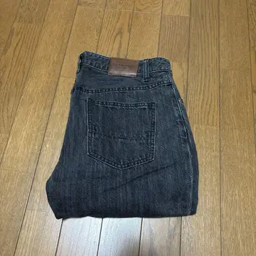 다크 그레이 데님 팬츠