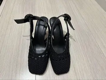 블랙 땋기 디자인 샌들