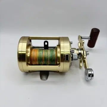 SHIMANO CALCUTTA700 칼카타700
