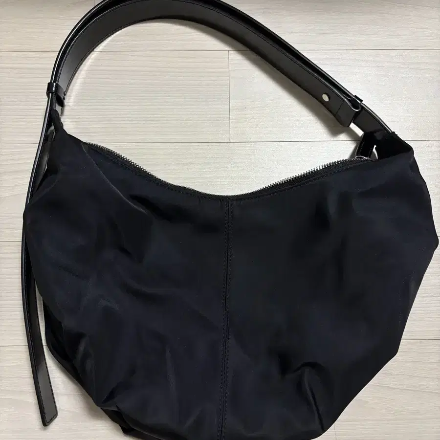 NOTHING WRITTEN | 낫띵리튼 Nothing Written Nylon Hobo Bag on