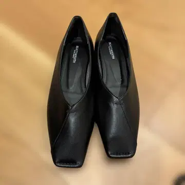 BY V컷 스티치 플랫슈즈 유나이티드 애로우즈