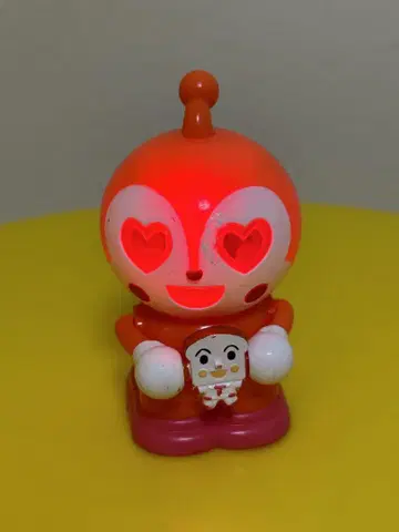 레트로 호빵맨 삐까링 라이트 짤랑이 피규어