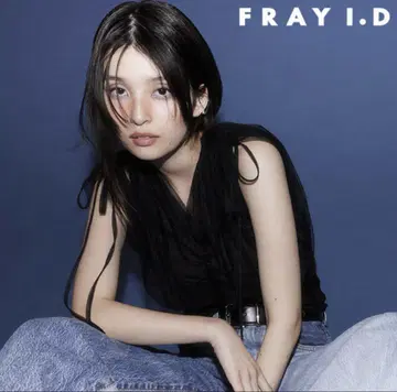 프레이 아이디 튤 레이어드 슬리브리스 티셔츠