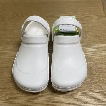 새상품 택 포함 crocs specialist vent 화이트 25cm