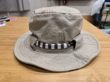 THE NORTH FACE x CHUMS 타겟 햇 베이지 60cm