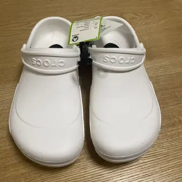 새상품 택 포함 crocswatt 화이트 29cm