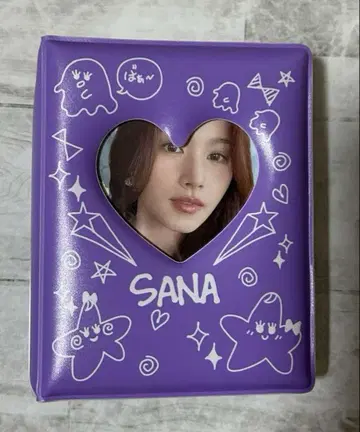 TWICE 7주년 콜렉트북 사나 [트레이딩 카드 포함]