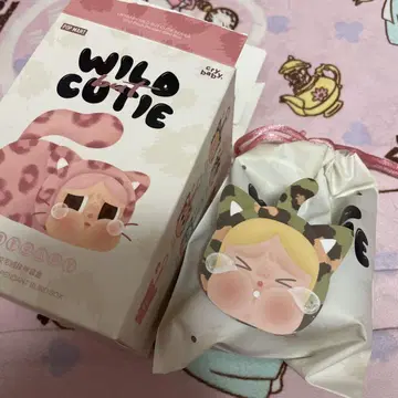 popmart crybaby 크라이베이비 wildbutcutie