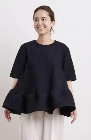 블랙 리브 5부 소매 튜닉