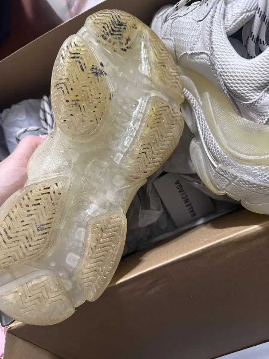 Product Details - 4