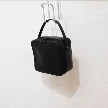 AURALEE x AETA 가죽 백 24aw