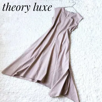 [새상품급] theory luxe 슬리브리스 비대칭 원피스 40 사이즈