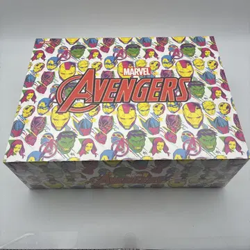 POPMART MARVEL 어벤져스 시리즈 12개입 BOX