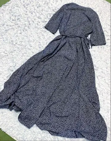 꽃무늬 7부 소매 롱 원피스 네이비