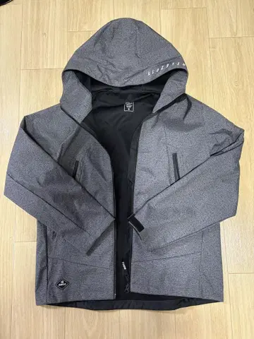 [미사용 새상품] BURTLE 아우터