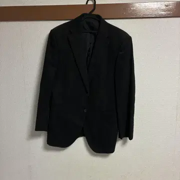 블랙 블레이저