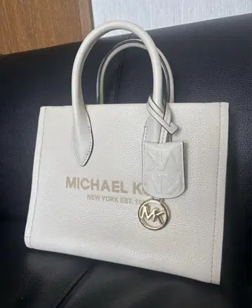 MICHAEL KORS 화이트 가죽 토트백