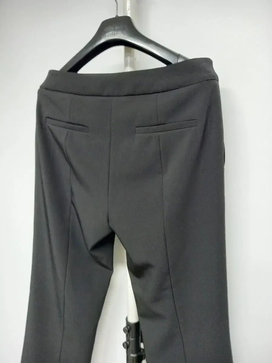 Product Details - 4