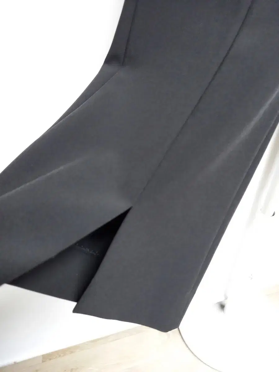 Product Details - 5