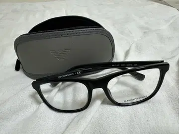 Emporio Armani EA 4117 블랙 안경 케이스 포함