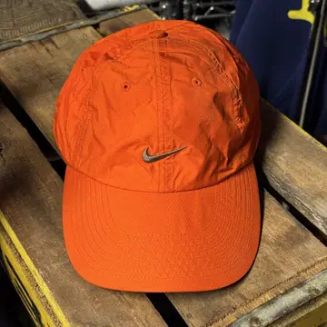 NIKE 나이키 CLIMAFIT 캡 오렌지 아웃도어 패션에