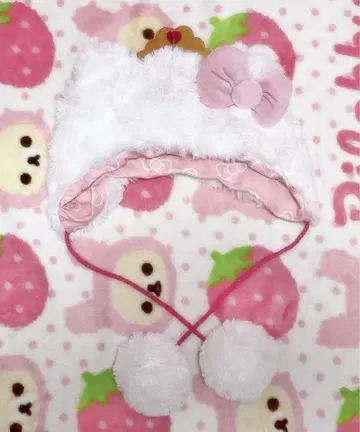 유니버 키티 팬 캡 티아라