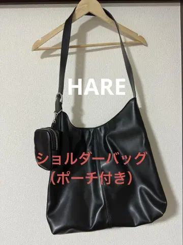 HARE [파우치 포함 숄더백] A4 사이즈 수납 가능