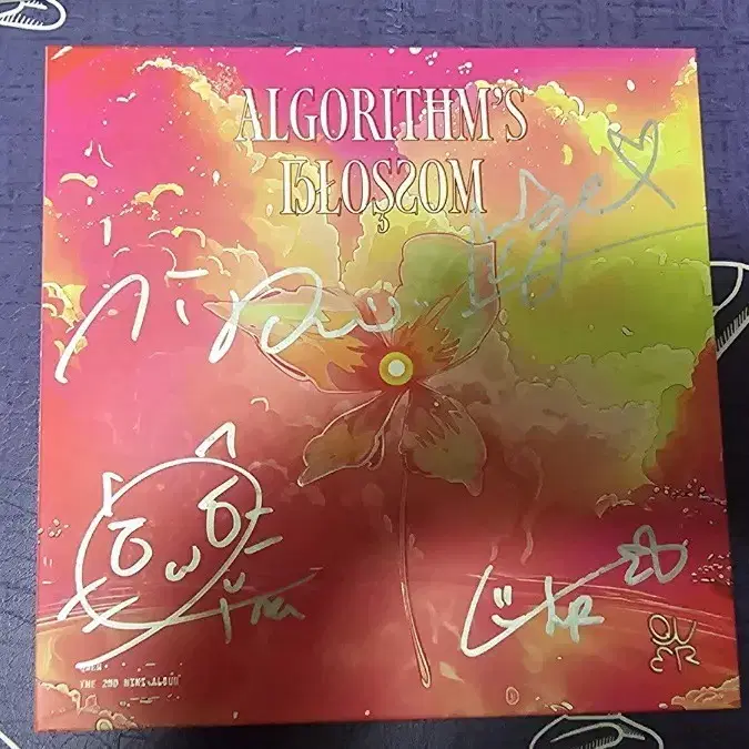 QWER Not for Sale Signed Album #QWER,#쵸단,#마젠타,#냥뇽녕냥