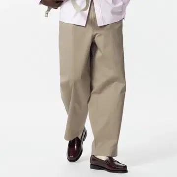 UNIQLO JW ANDERSON 25SS 턱 와이드 치노 73