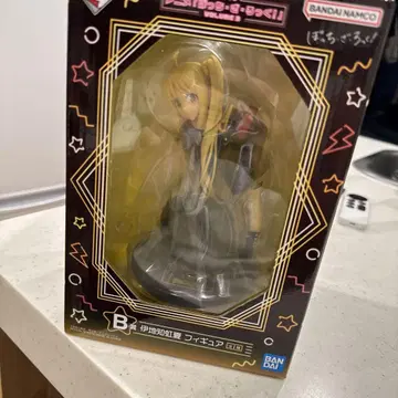 BANDAI 이지치 키요타카 피규어 미개봉