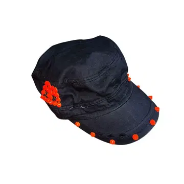 Vintage Studded 디자인 Hunting Cap
