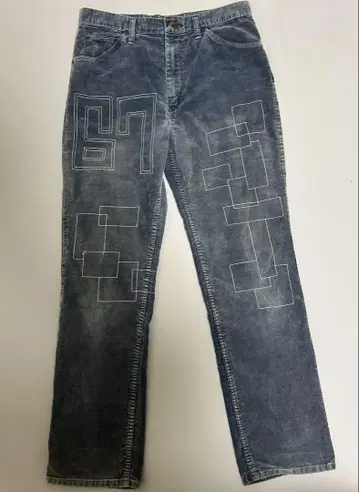 Wrangler 코듀로이 팬츠 W33 기하학 스티치 디자인