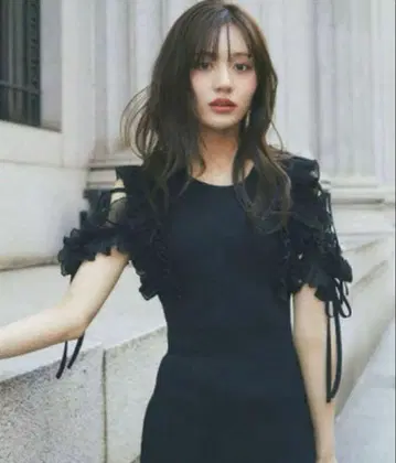 토코 클로젯 리본 포함 쉬폰 플리츠 프릴 절개 리브 니트 원피스