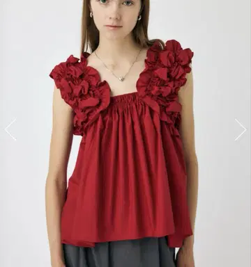 MOUSSY SHOULDER FRILLS 상의 레드