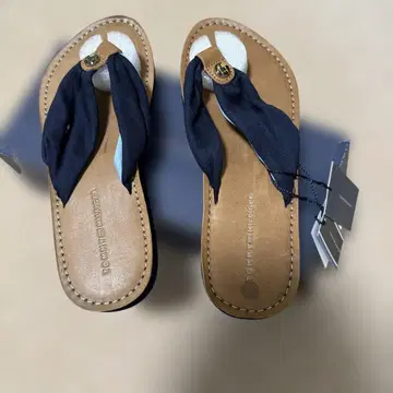 TOMMY HILFIGER 네이비 플립플랍