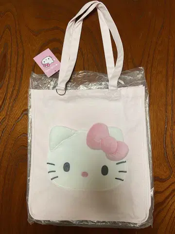 헬로키티 토트백 ILoveHelloKitty 핑크 새상품 미사용