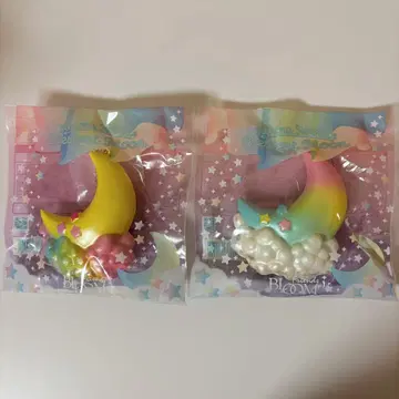 BLOOM 오로라 트윙클 크레센트 문 스퀴즈