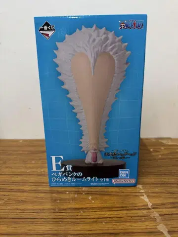 원피스 반짝이는 룸 라이트 E상
