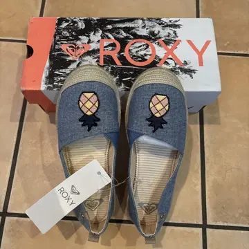 새상품 ROXY 파인애플 자수 슬립온