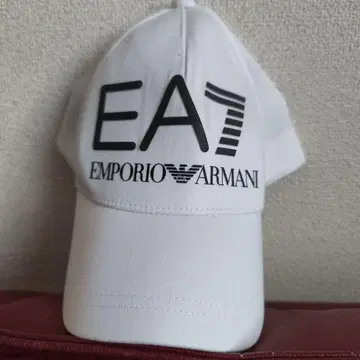 정품 EA7 엠포리오 아르마니 캡 화이트