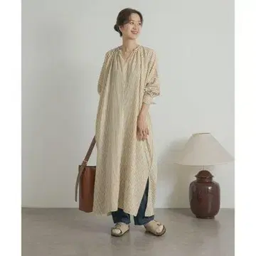 어반 리서치 롱 원피스