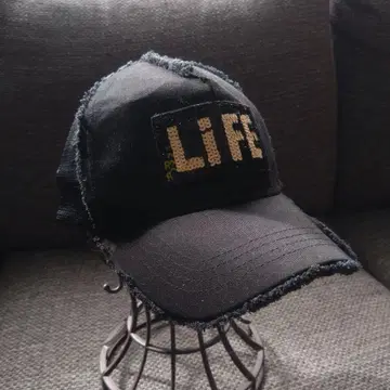 LIFE 요시노리 코타케 프린지 빈티지 가공 블랙 베이스볼 트랙 캡