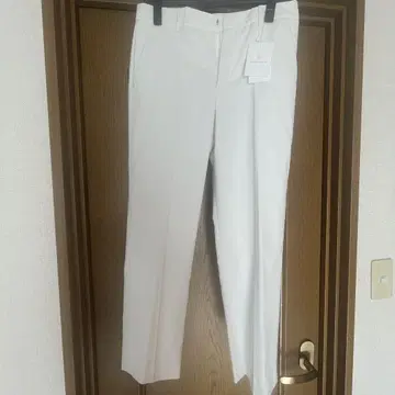 UNITED ARROWS 화이트 슬랙스 사이즈 40
