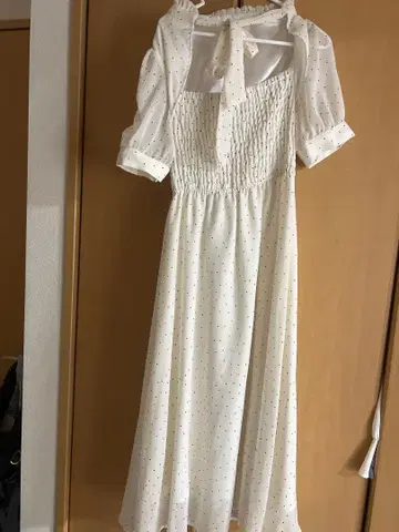 evelyn 도트 무늬 리본 원피스 프리 사이즈