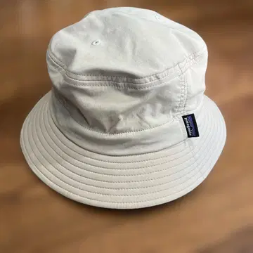 Patagonia 버킷 햇 베이지